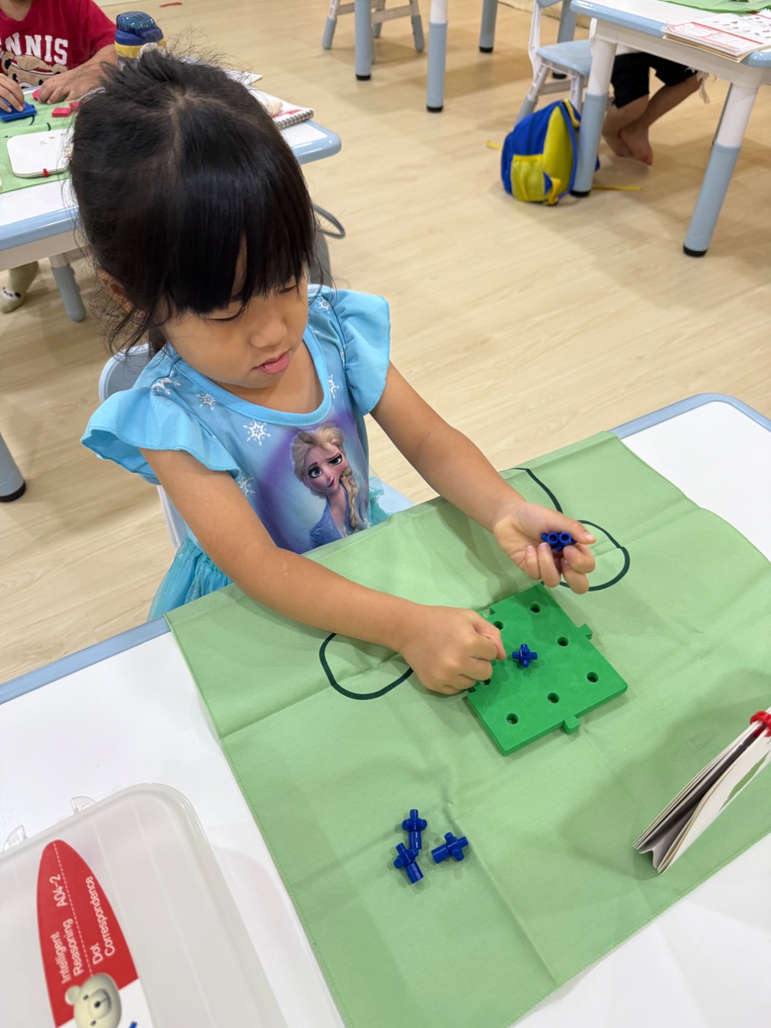 Student learning centre photo - jelic student11