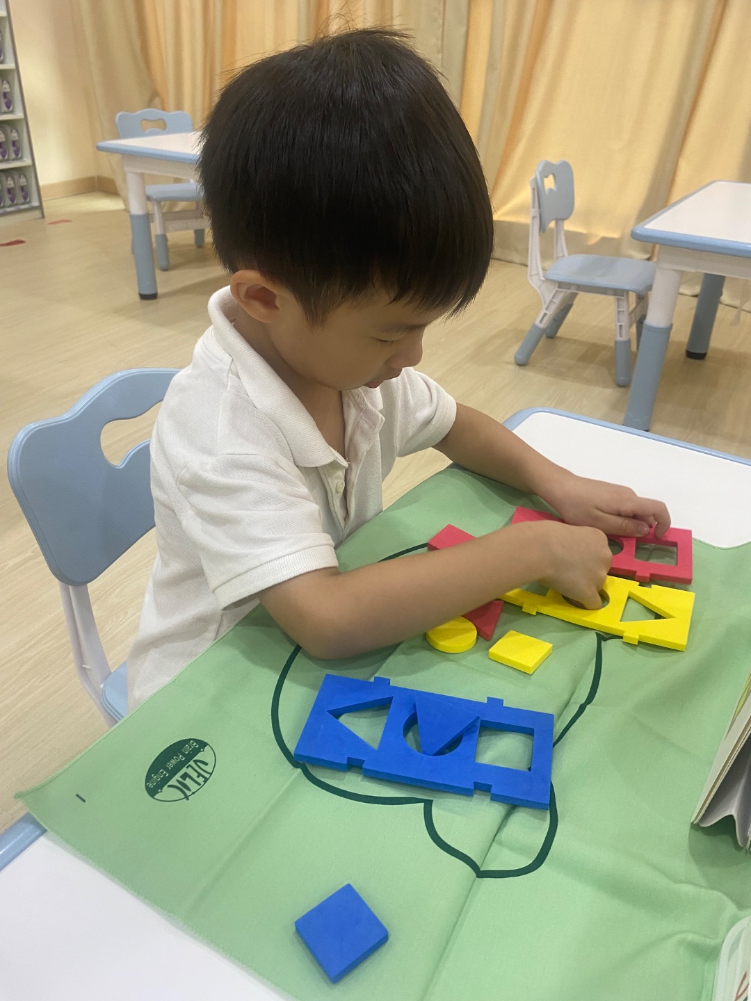 Student learning centre photo - jelic student4